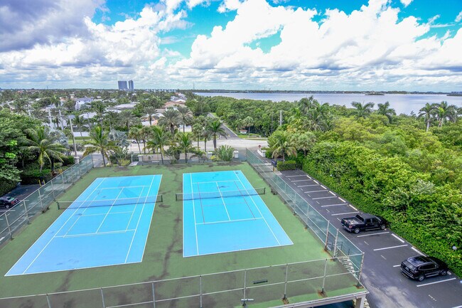 Building Photo - 4200 N Ocean Dr