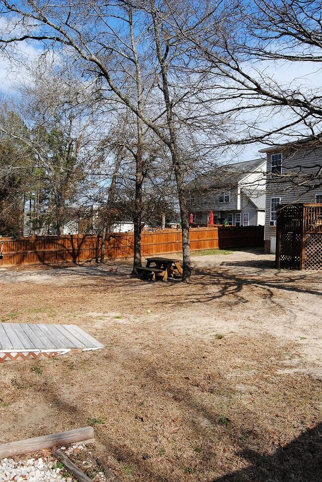 Building Photo - ***MOVE IN SPECIAL***Wonderful Home in the Willow Lakes Community!