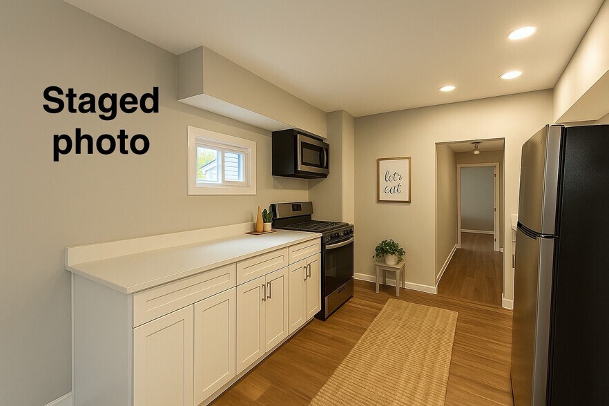 Building Photo - 114 Clinton Street