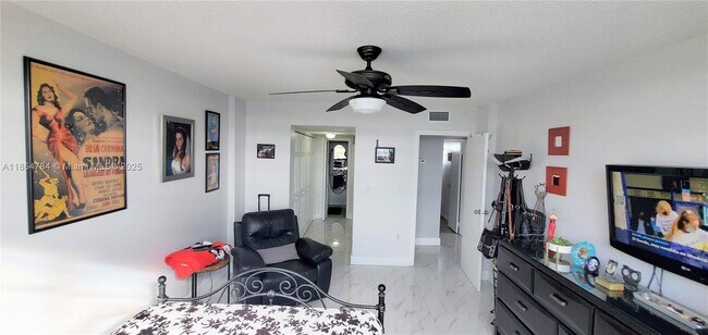 Building Photo - 14165 SW 87th St