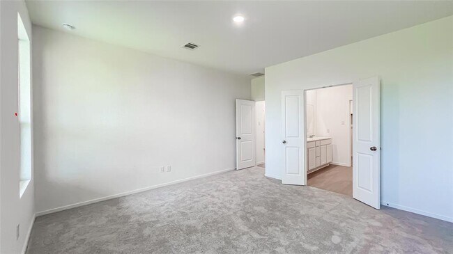 Building Photo - 3024 Estes Ridge Ln