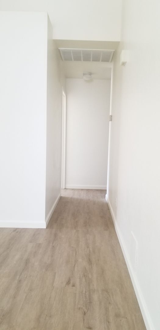 Building Photo - 5903 Golden Sunset Ct