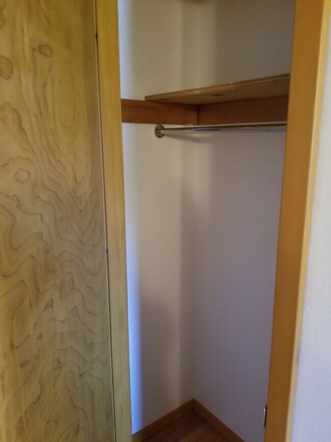 Building Photo - n601