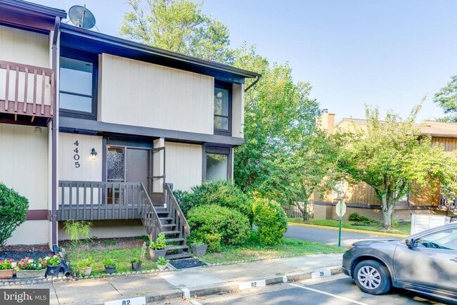 Building Photo - 4405 Elan Ct
