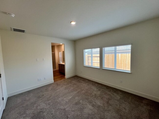 Building Photo - 4348 Single Pine Wy