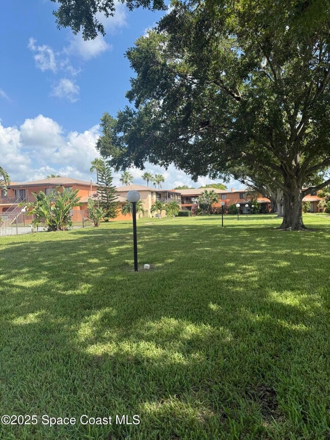 Building Photo - 124 San Juan Cir