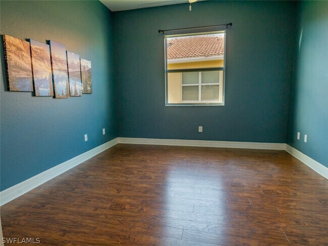 Building Photo - 10091 Mimosa Silk Dr