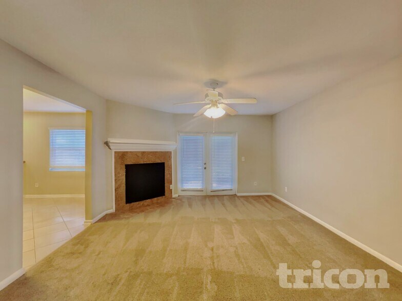 Building Photo - 2018 Whispering Sands Ct