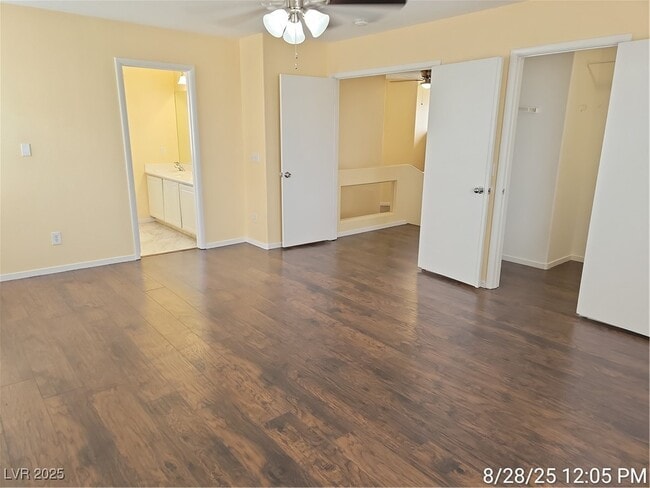 Building Photo - 818 Ribbon Grass Ave