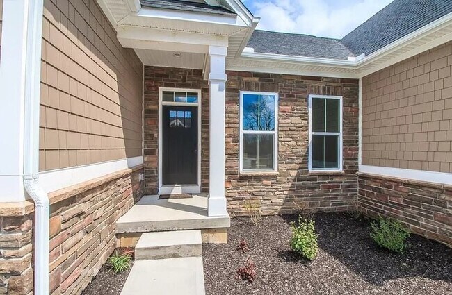 Building Photo - 10279 Benjamin Way