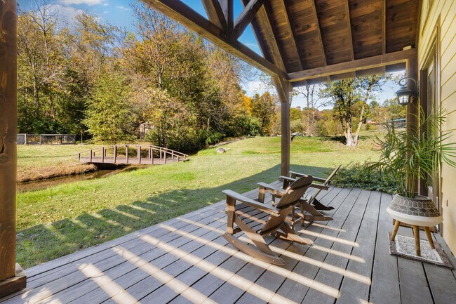 Building Photo - 4933 Trout Farm Rd