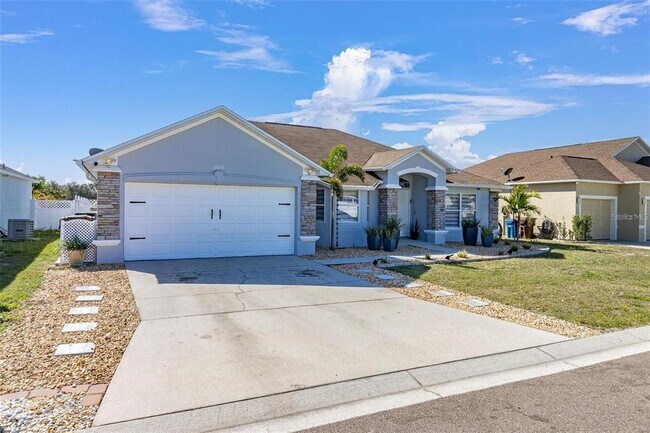 Building Photo - 3419 Patterson Heights Dr