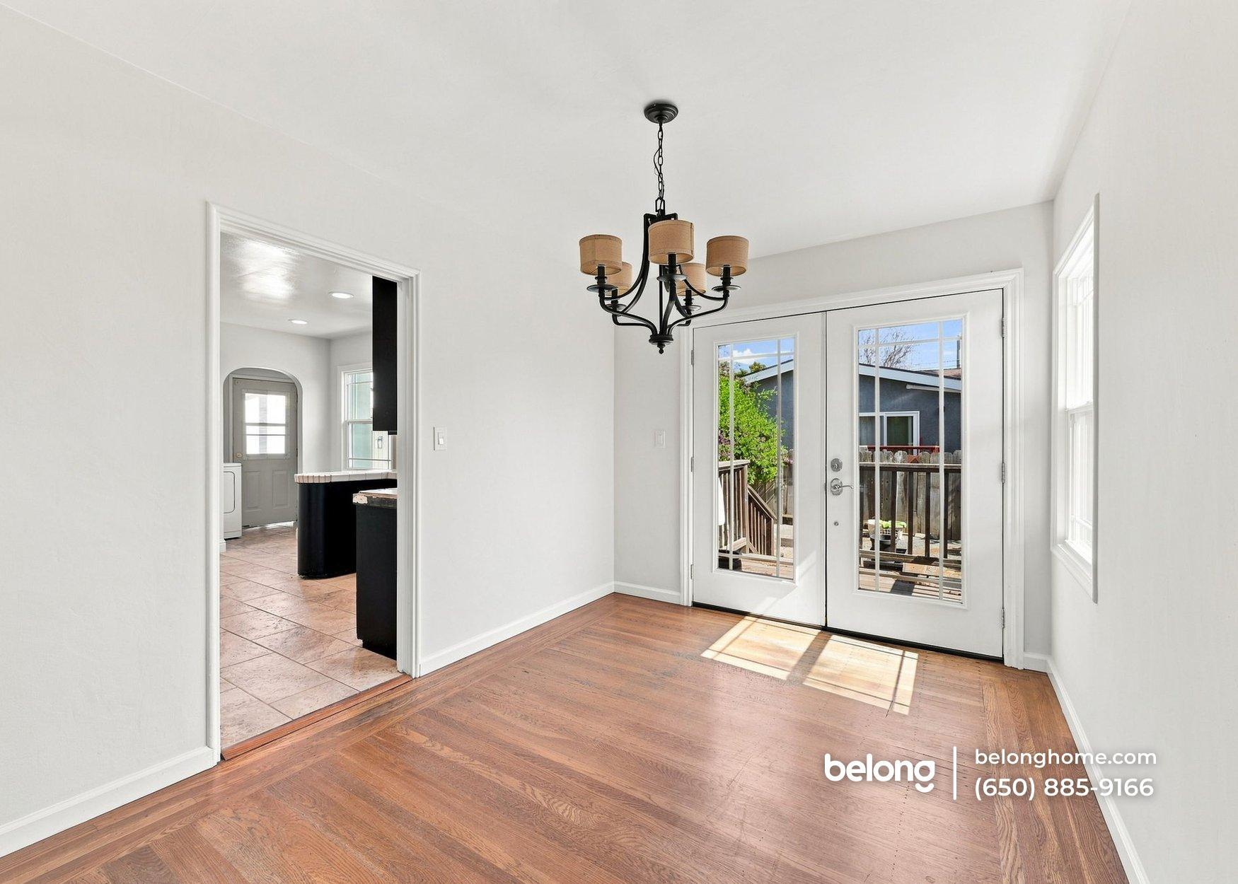 Building Photo - 279 Bowling Green St