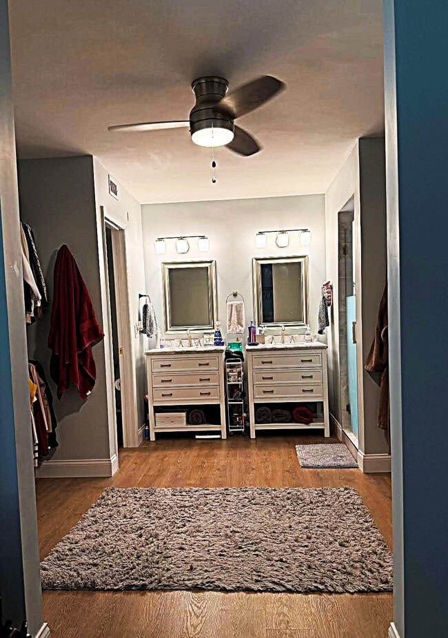 Building Photo - 212 2nd Ln