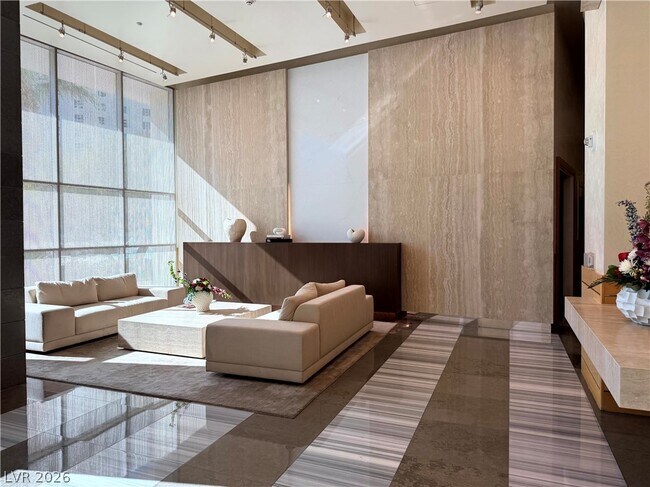 Building Photo - 322 Karen Ave