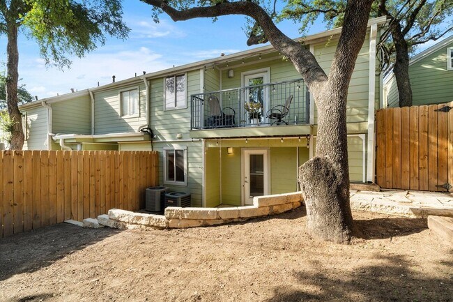 Building Photo - 3601 Menchaca Rd