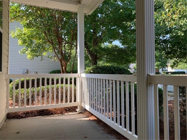 Building Photo - 320 Harmony Ct