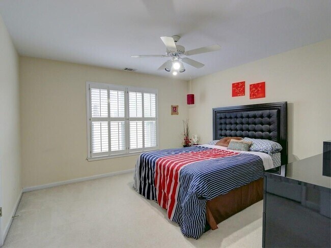 Building Photo - 4771 Powers Park Ct