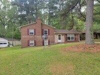 Building Photo - 119 Monterey Ln