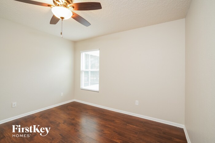 Building Photo - 4260 Great Falls Loop