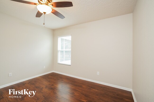Building Photo - 4260 Great Falls Loop
