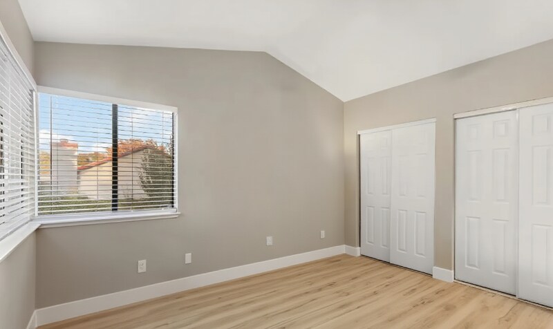 Building Photo - 3532 Del Sol Way