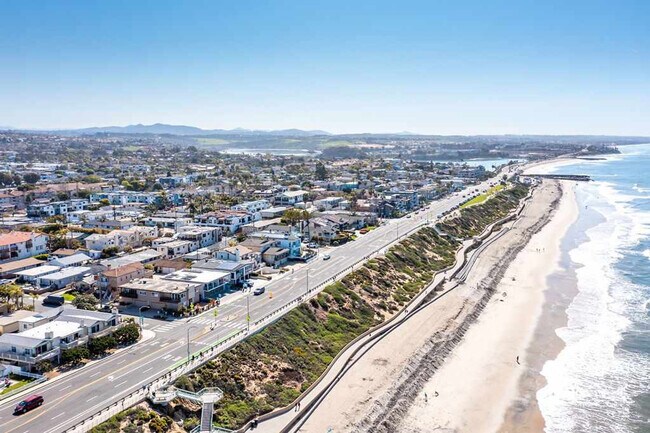 Building Photo - 3460 Carlsbad Blvd