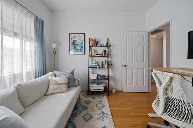 Building Photo - 12726 Mitchell Ave