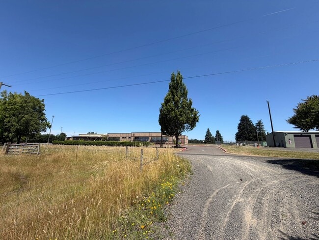 Building Photo - 2.5 Acres with Barn across from Lacomb School!