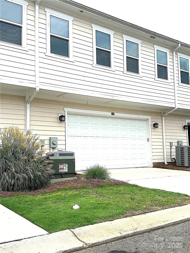 Building Photo - 228 Overstone Ct