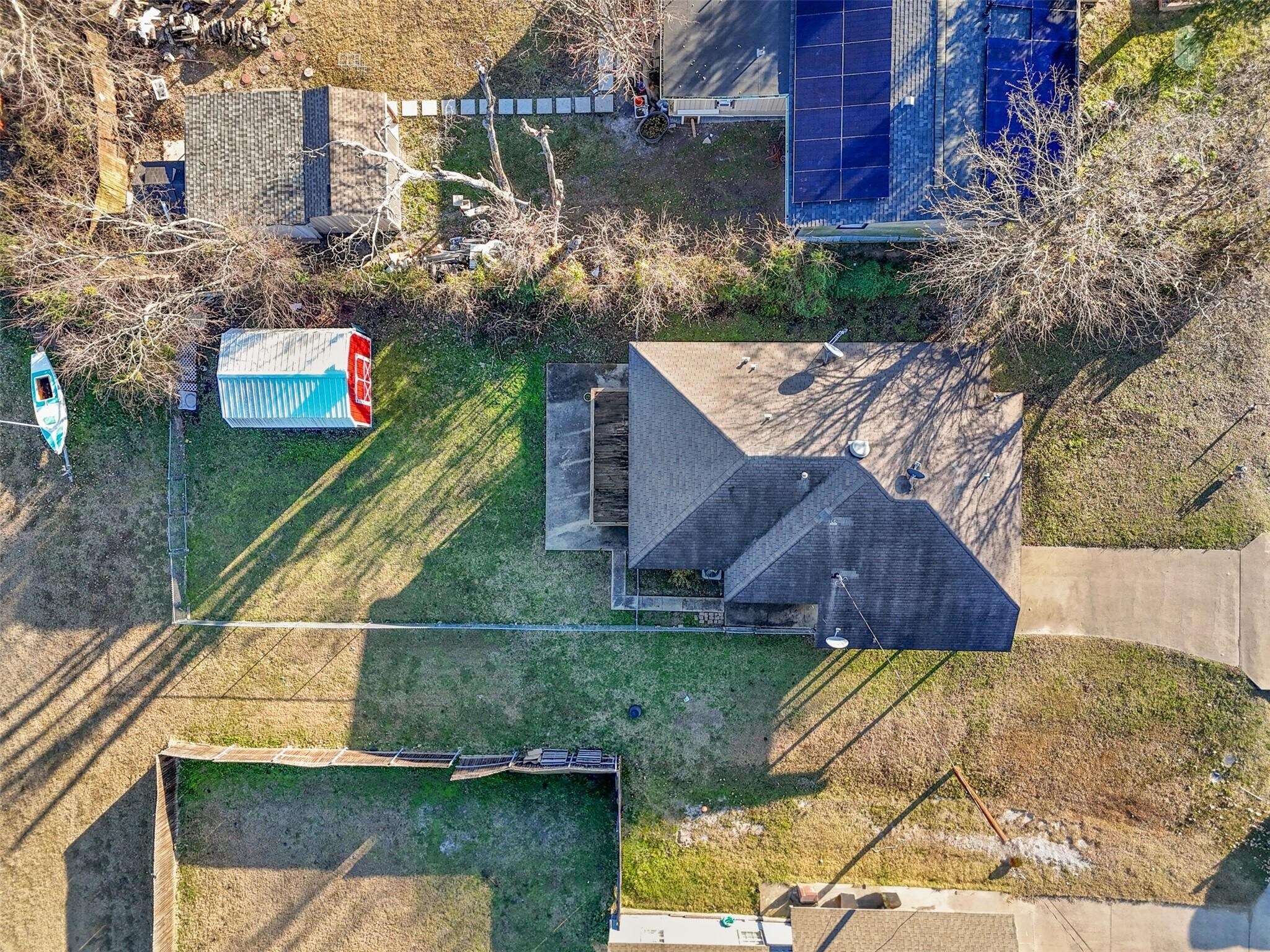 Building Photo - 314 Woodard St