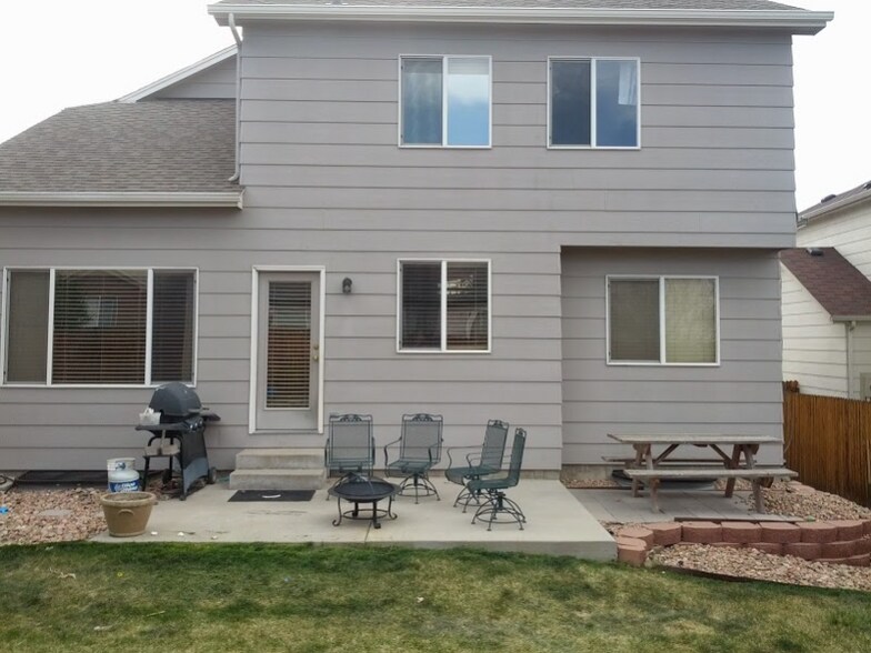 Building Photo - 4142 Heathmoor Dr