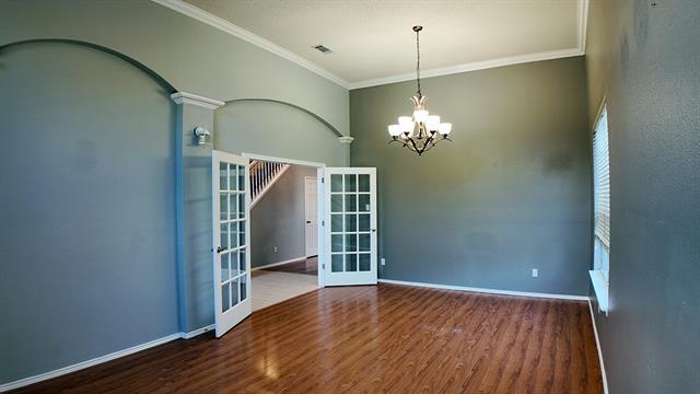 Building Photo - 1519 Yorkshire Dr