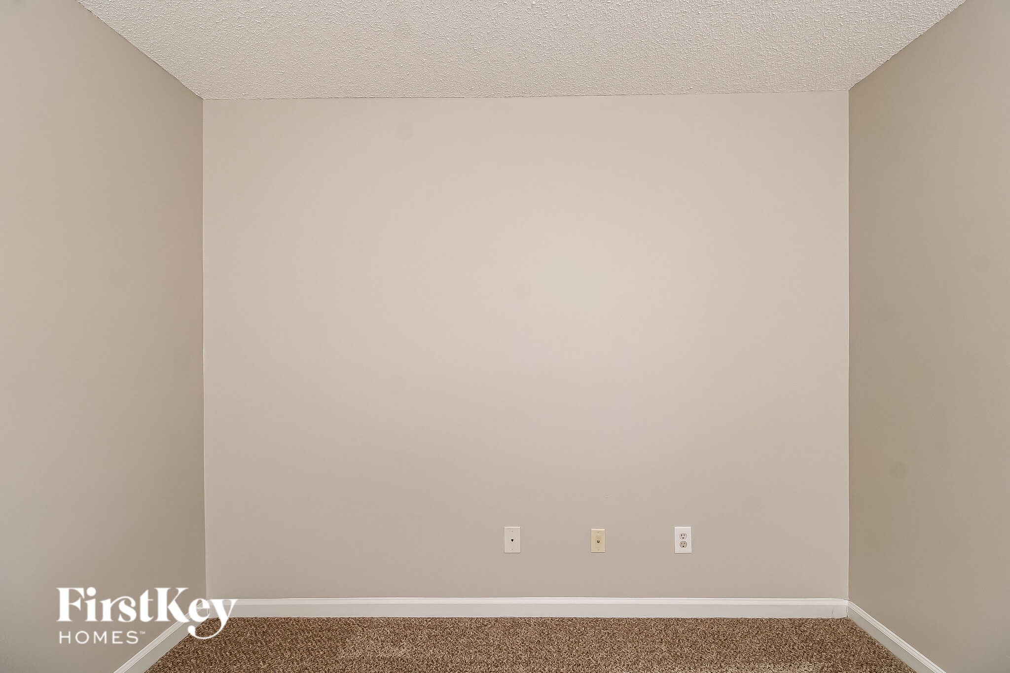 Building Photo - 227 Julian Pond Ln