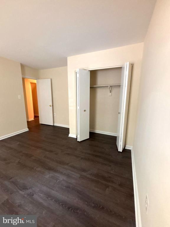 Building Photo - 10050 Wood Sorrels Ln