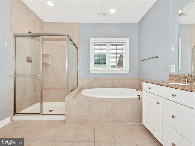 Building Photo - 3561 Katherine Way
