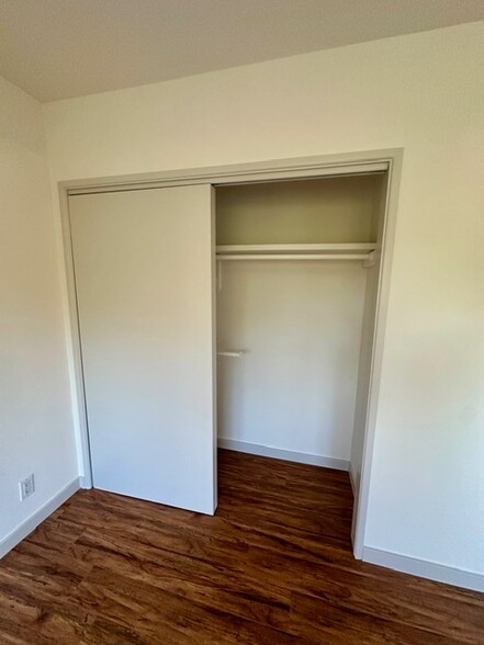 2nd Bedroom closet - 2012 Glencoe Ave