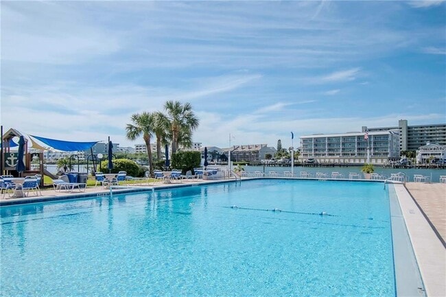 Building Photo - 10351 Regal Dr