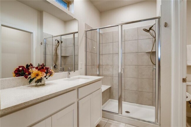 Building Photo - 14225 Fallsprings Way