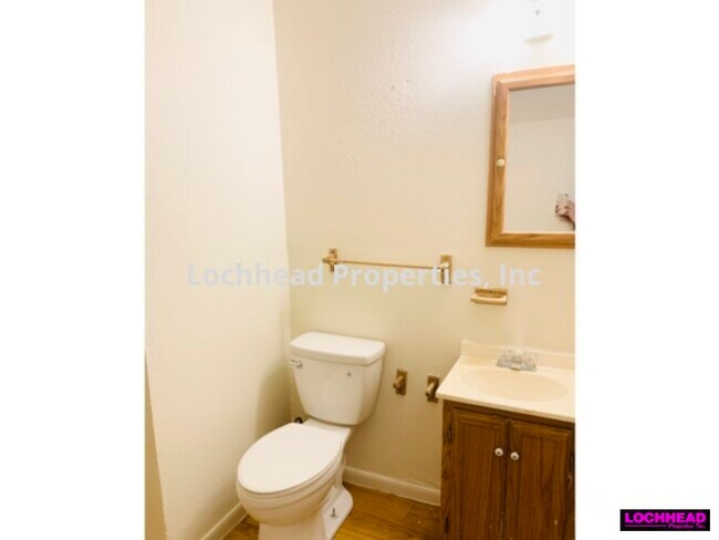 Building Photo - *********3 BEDROOM-2 BATH IN PASADENA GARD...
