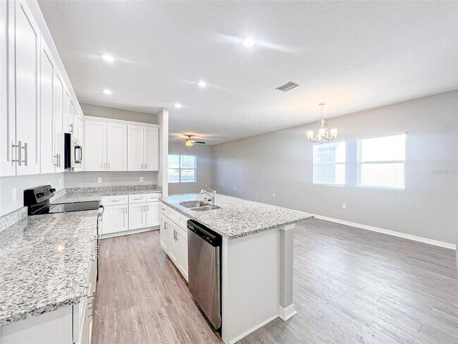 Building Photo - 3413 Cup Dr