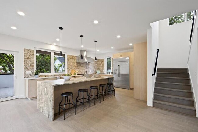 Building Photo - 13755 1st Ave NW