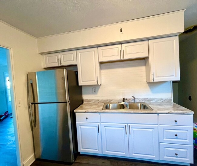 3 bedroom home in North College Hill 2011 Catalpa Ave Cincinnati OH