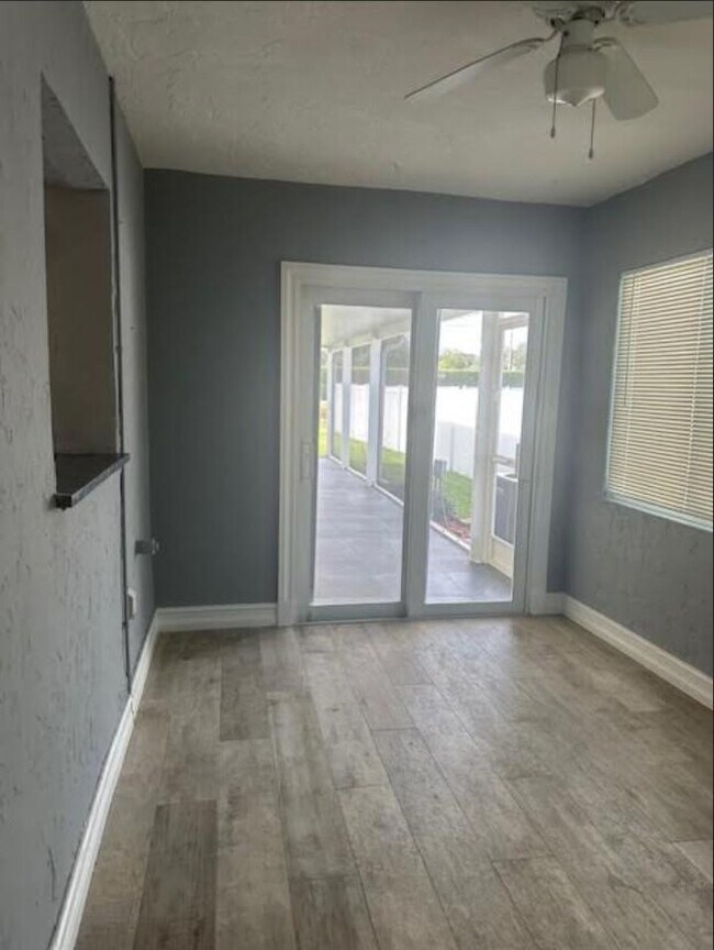 Building Photo - 15109 Jackson Rd