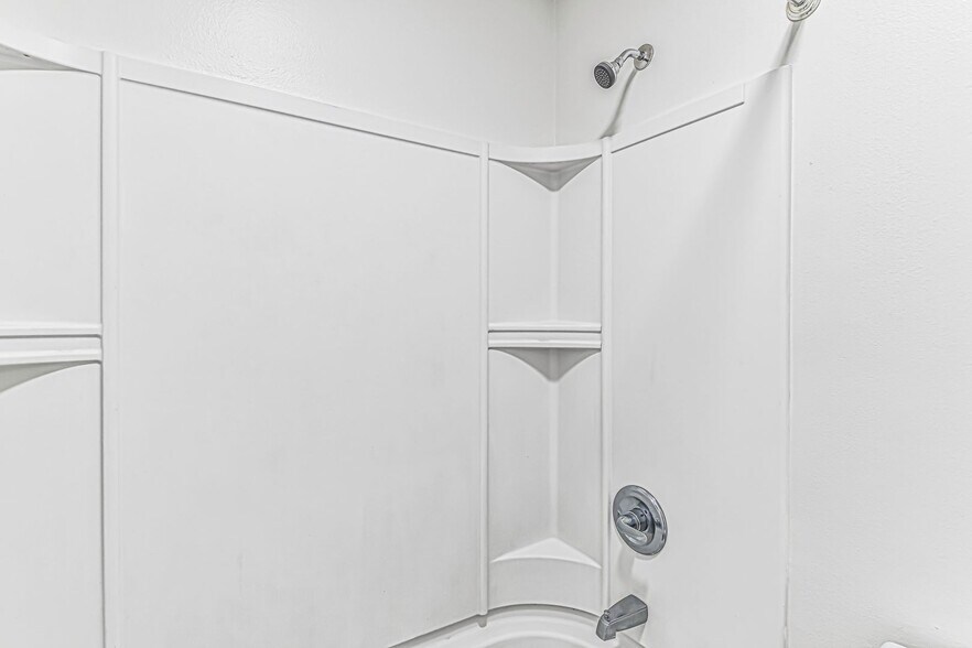 Building Photo - 67 Alamitos Ave