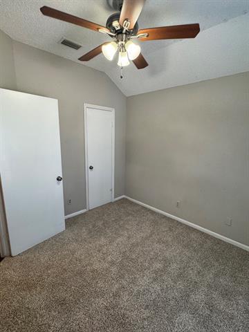 Building Photo - 605 Mack Dr