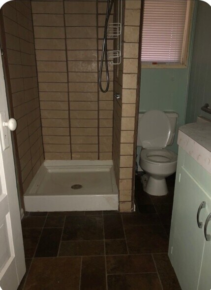 Building Photo - 372 Monte Brady Rd
