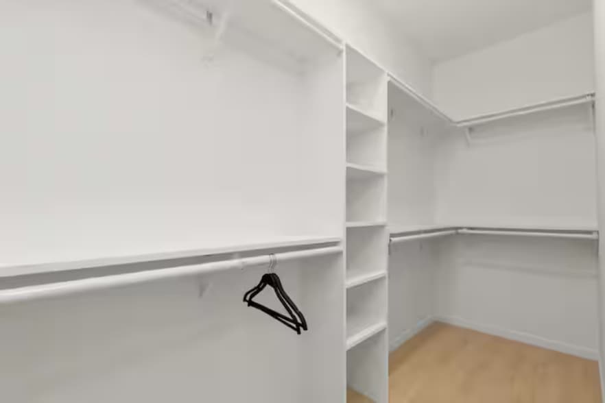 Building Photo - 1835 Dawson St