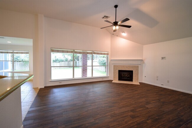 Building Photo - 34 S Rambling Ridge Pl
