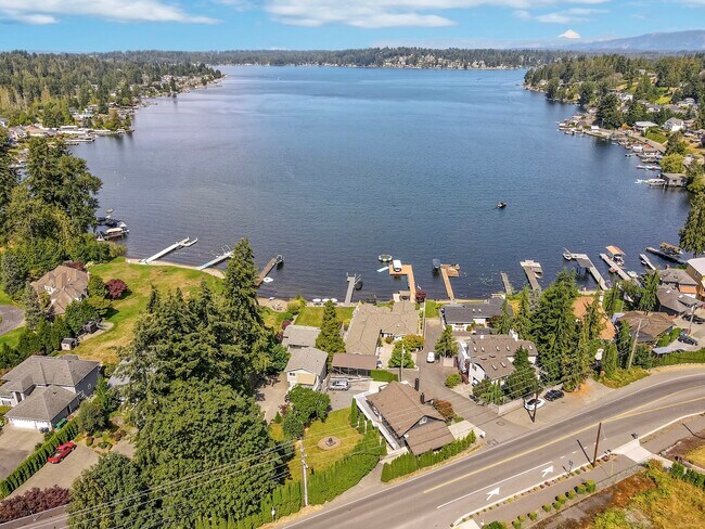 Building Photo - 11217 S Lake Stevens Rd